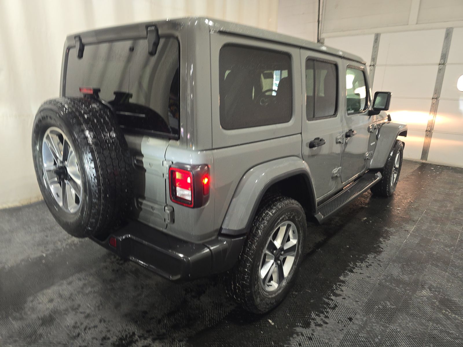 2022 Jeep Wrangler Unlimited Sahara AWD