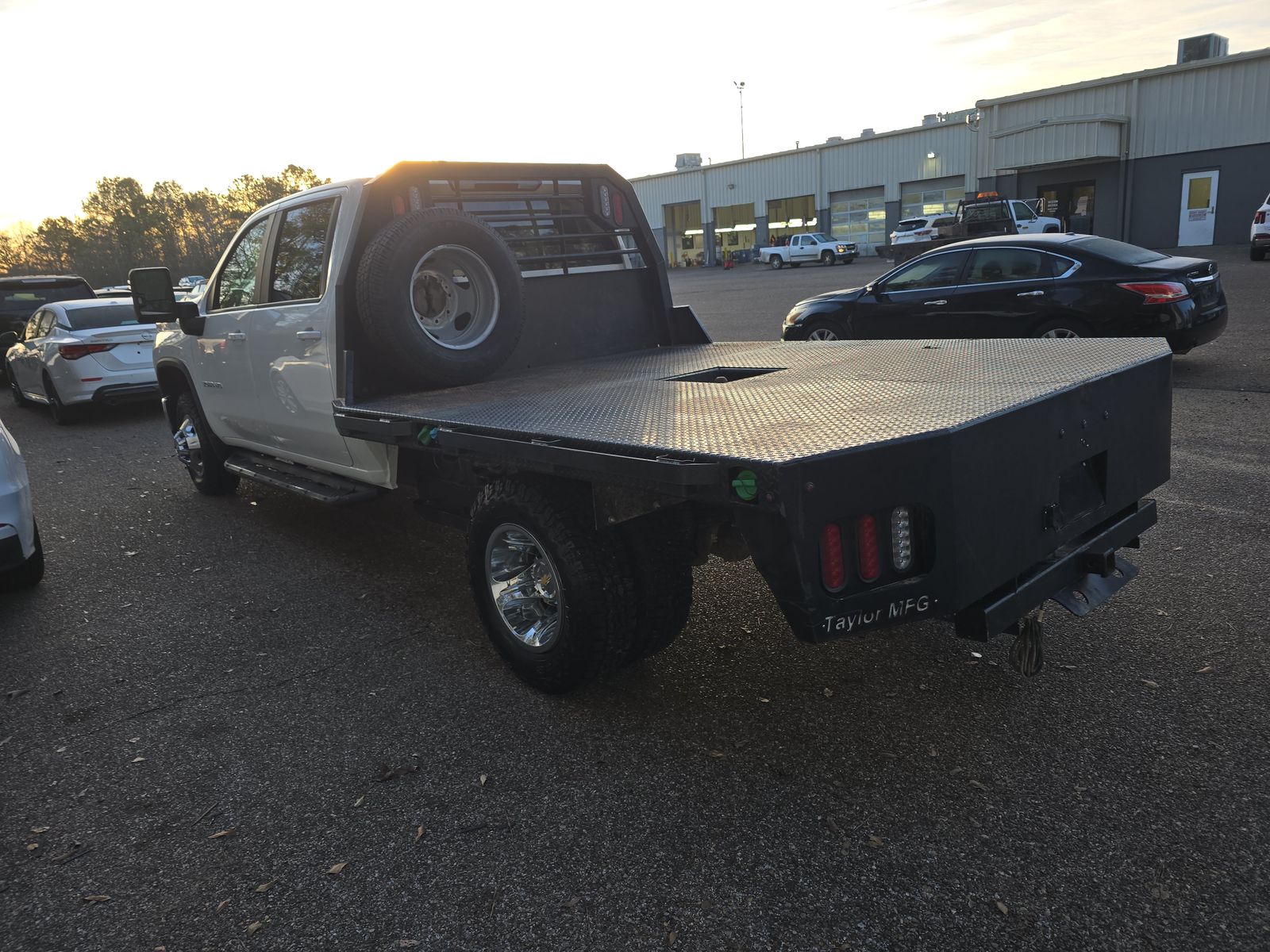 2024 Chevrolet Silverado 3500HD LT AWD
