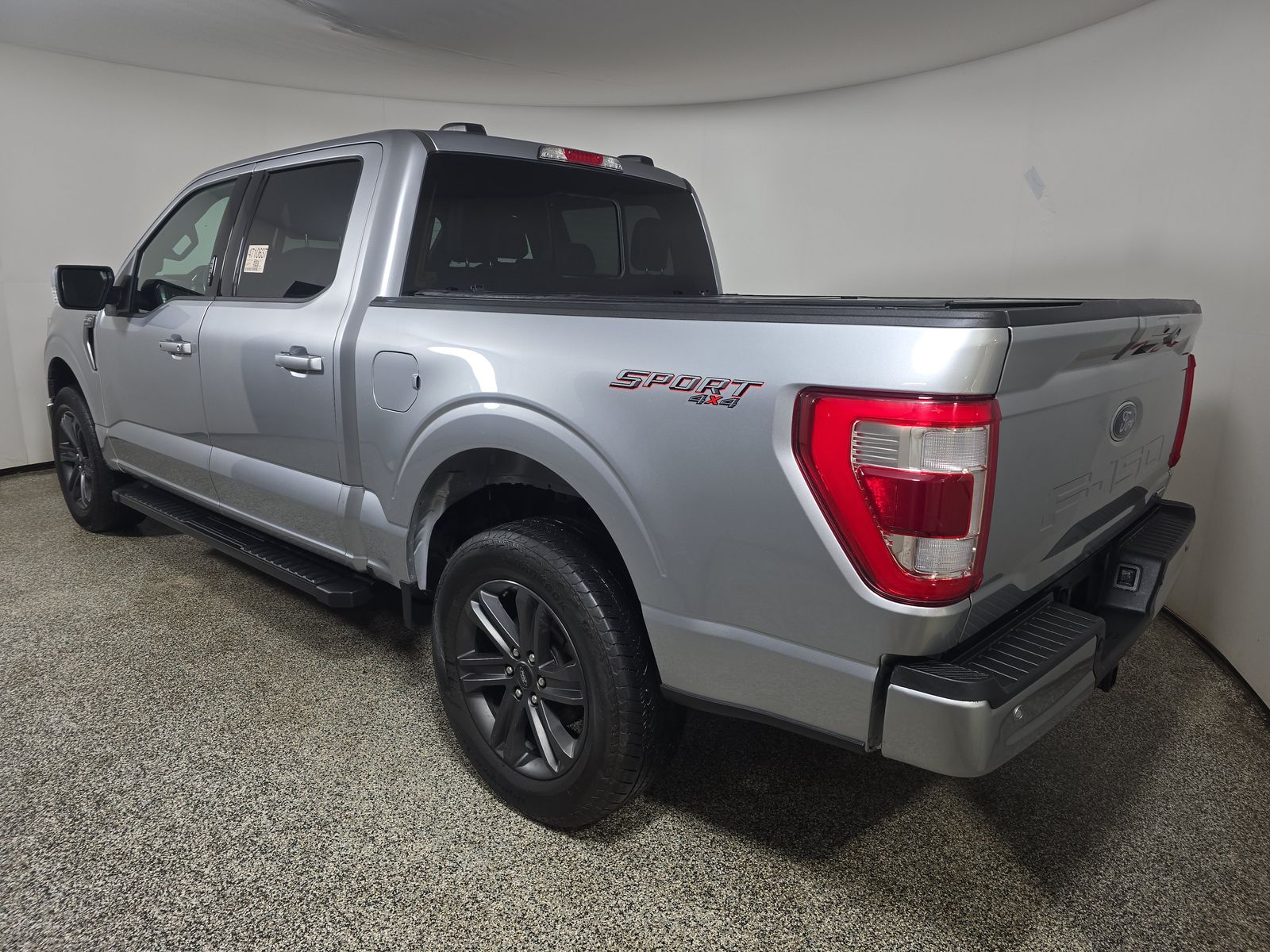2023 Ford F-150 Lariat AWD