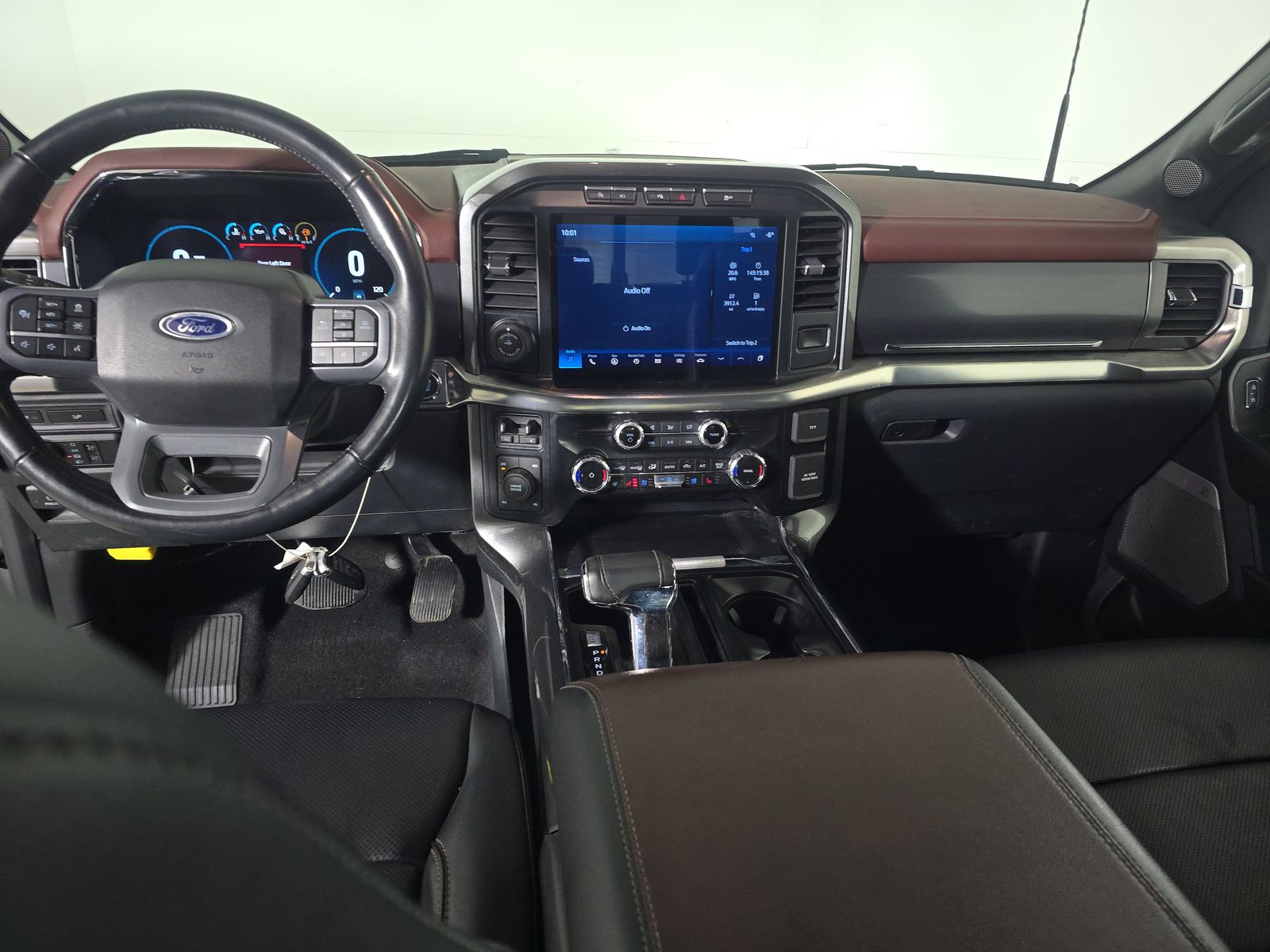 2023 Ford F-150 Lariat AWD