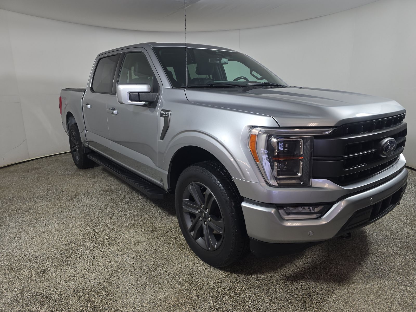 2023 Ford F-150 Lariat AWD