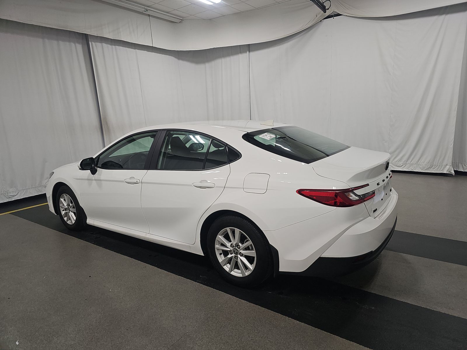 TOYOTA CAMRY - 7