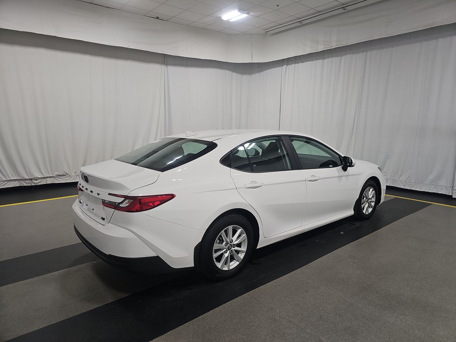 TOYOTA CAMRY - 5