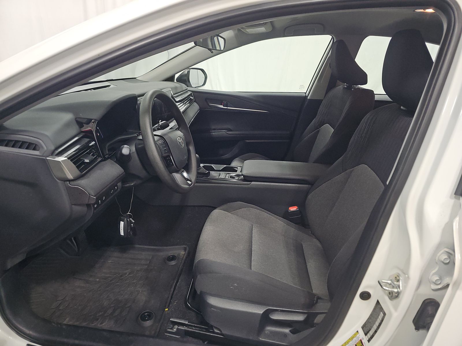 TOYOTA CAMRY - 8