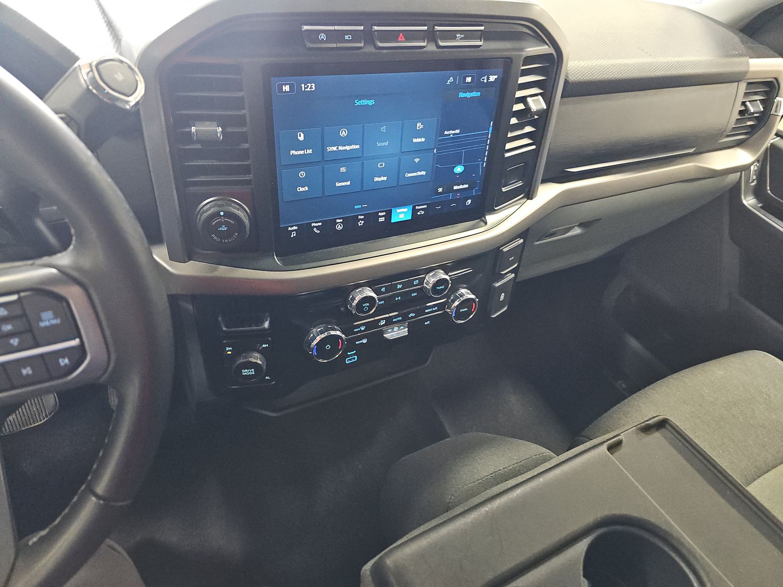 2024 Ford F-150 XLT AWD