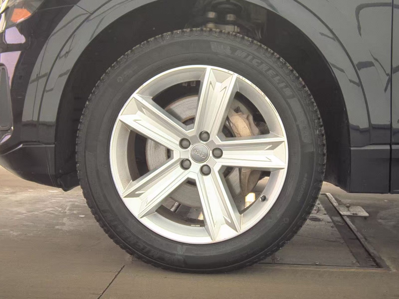 2019 Audi Q8 Premium AWD