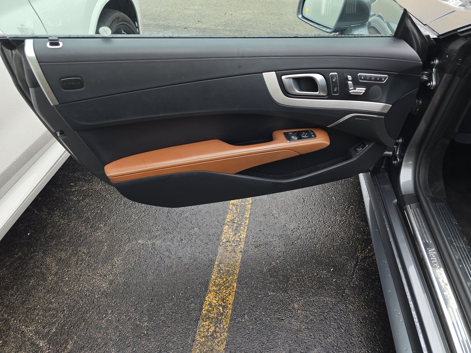 2017 Mercedes-Benz SL-Class SL 550 RWD