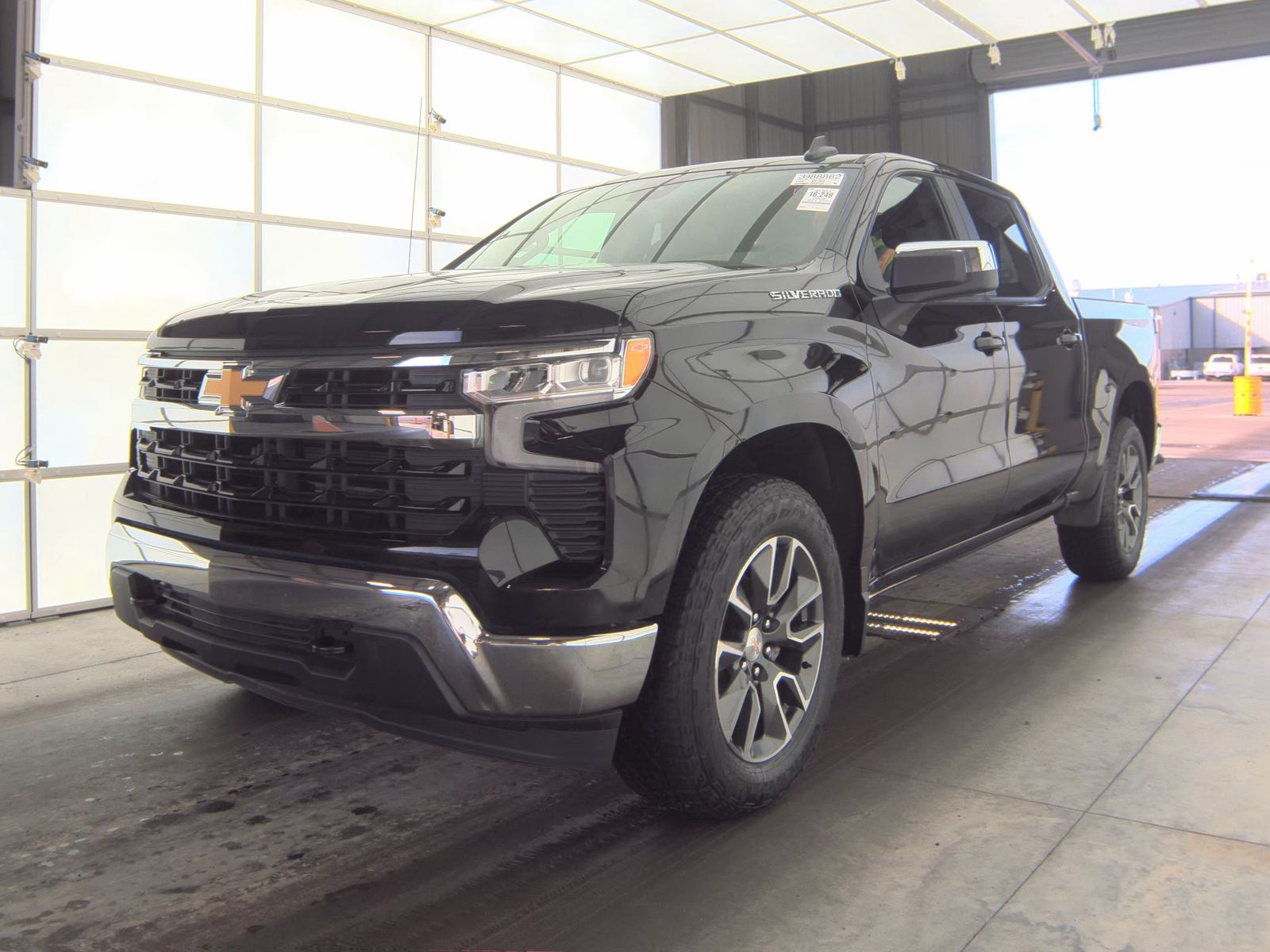 2023 Chevrolet Silverado 1500 LT AWD