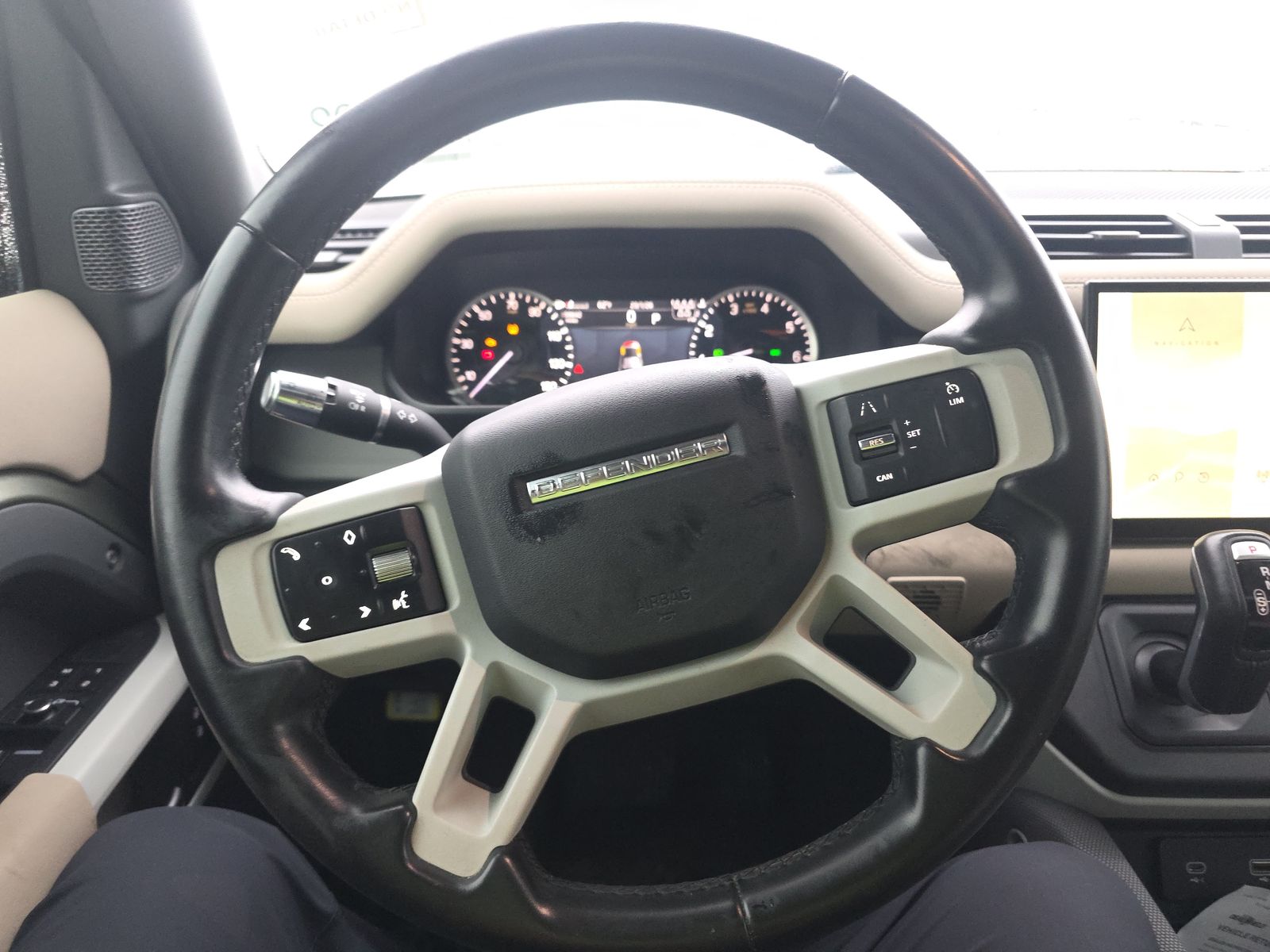 2022 Land Rover Defender 110 X-Dynamic SE AWD