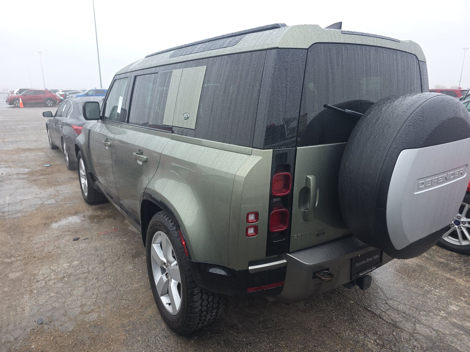 2022 Land Rover Defender 110 X-Dynamic SE AWD