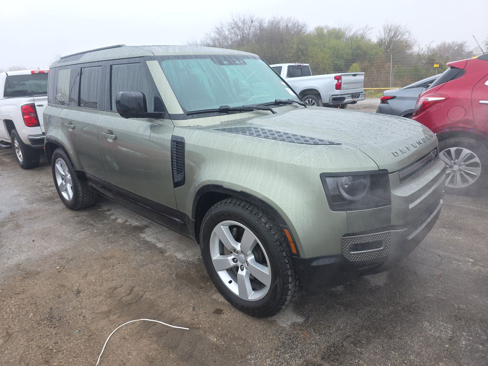 2022 Land Rover Defender 110 X-Dynamic SE AWD