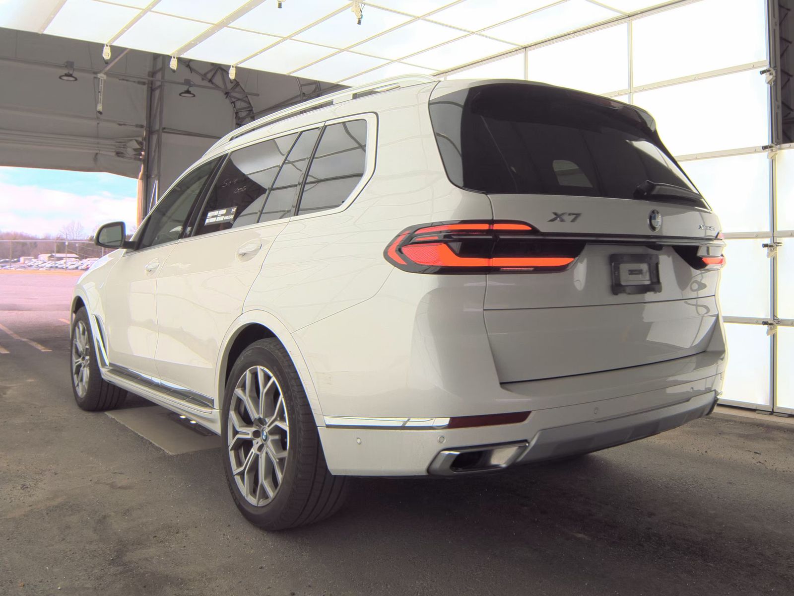 2025 BMW X7 xDrive40i AWD