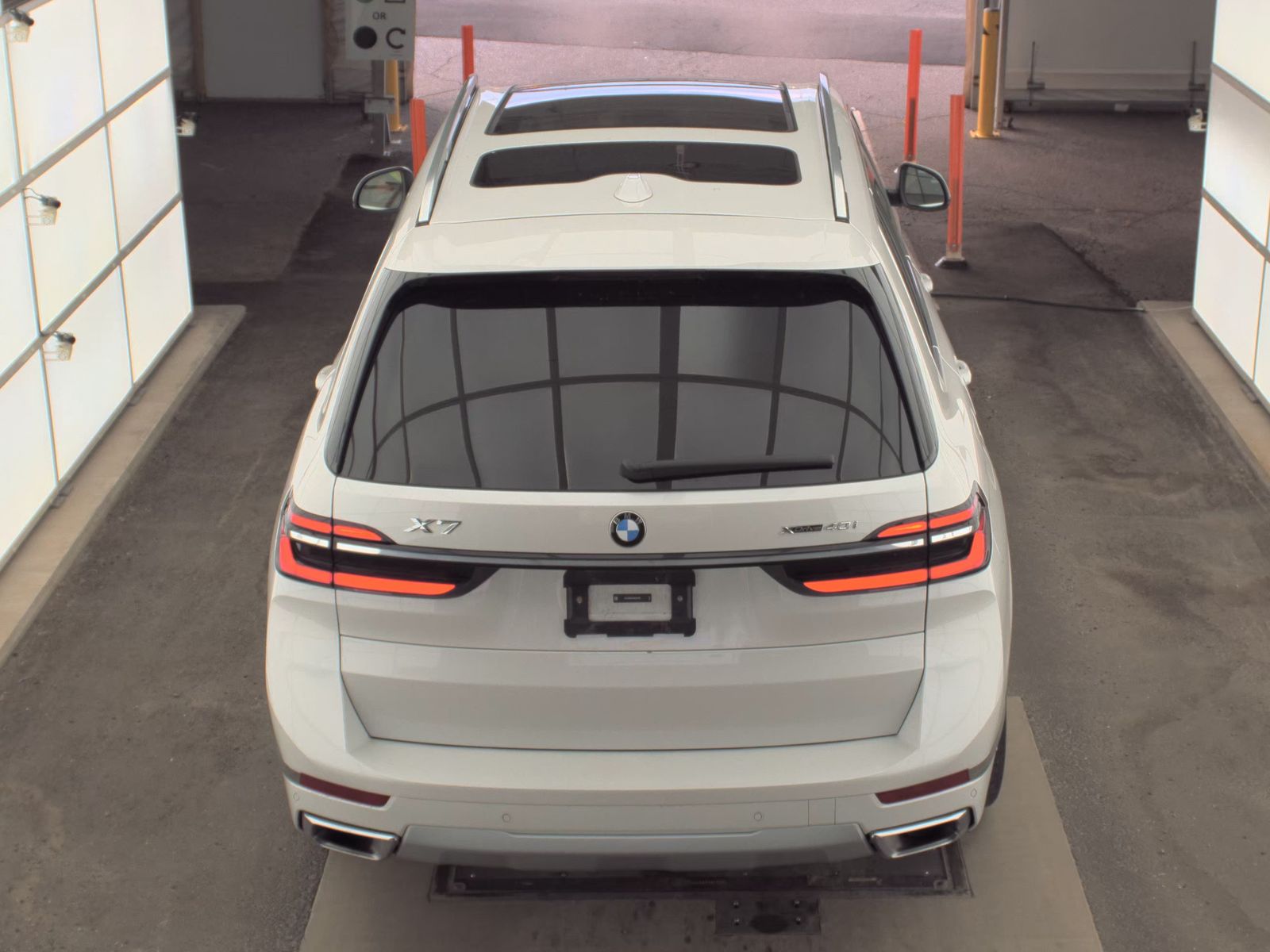 2025 BMW X7 xDrive40i AWD