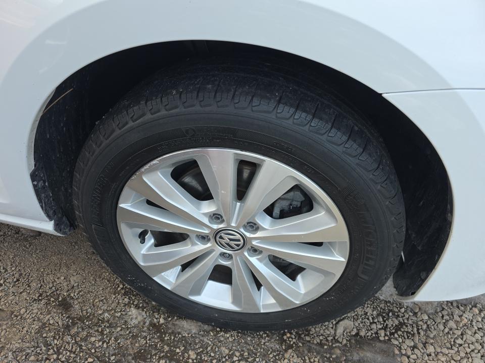 2015 Volkswagen Golf 2.0L TDI S FWD