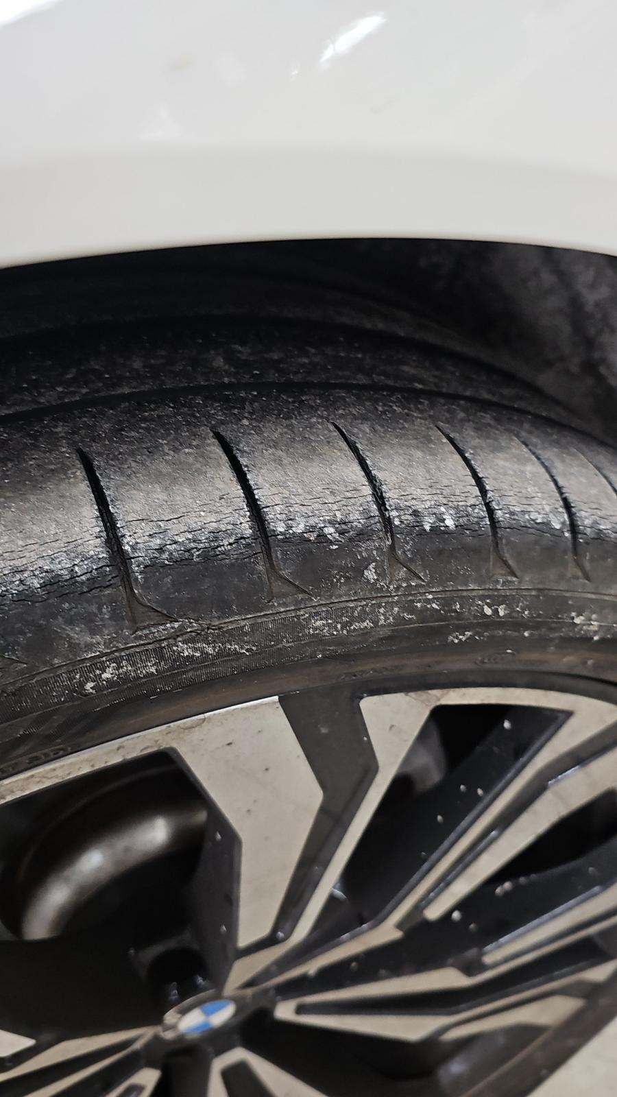 2023 BMW X7 xDrive40i AWD