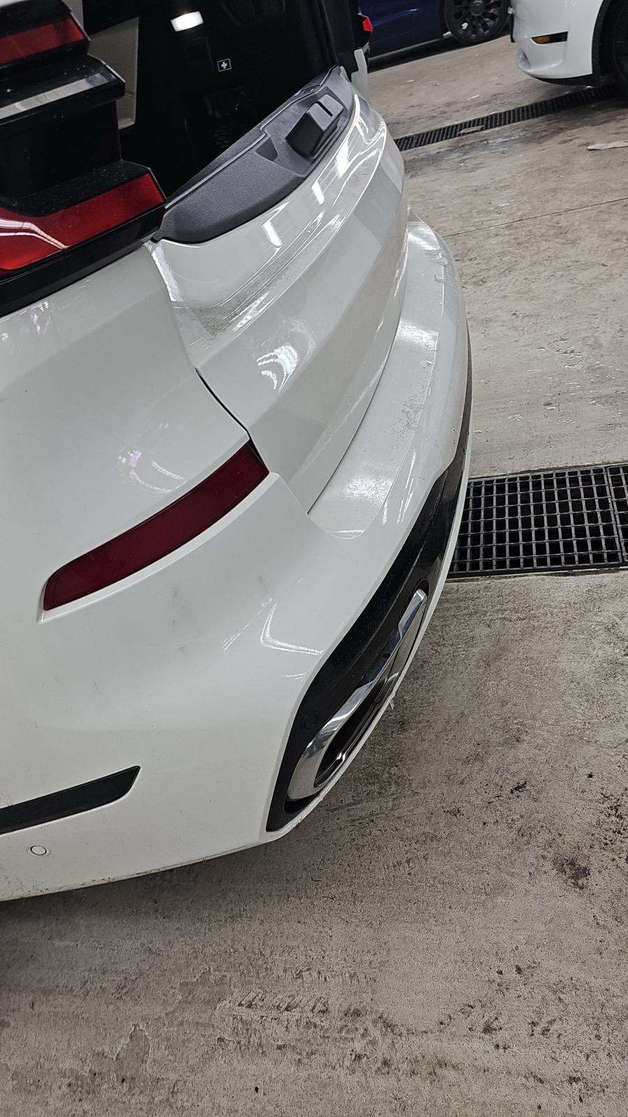 2023 BMW X7 xDrive40i AWD