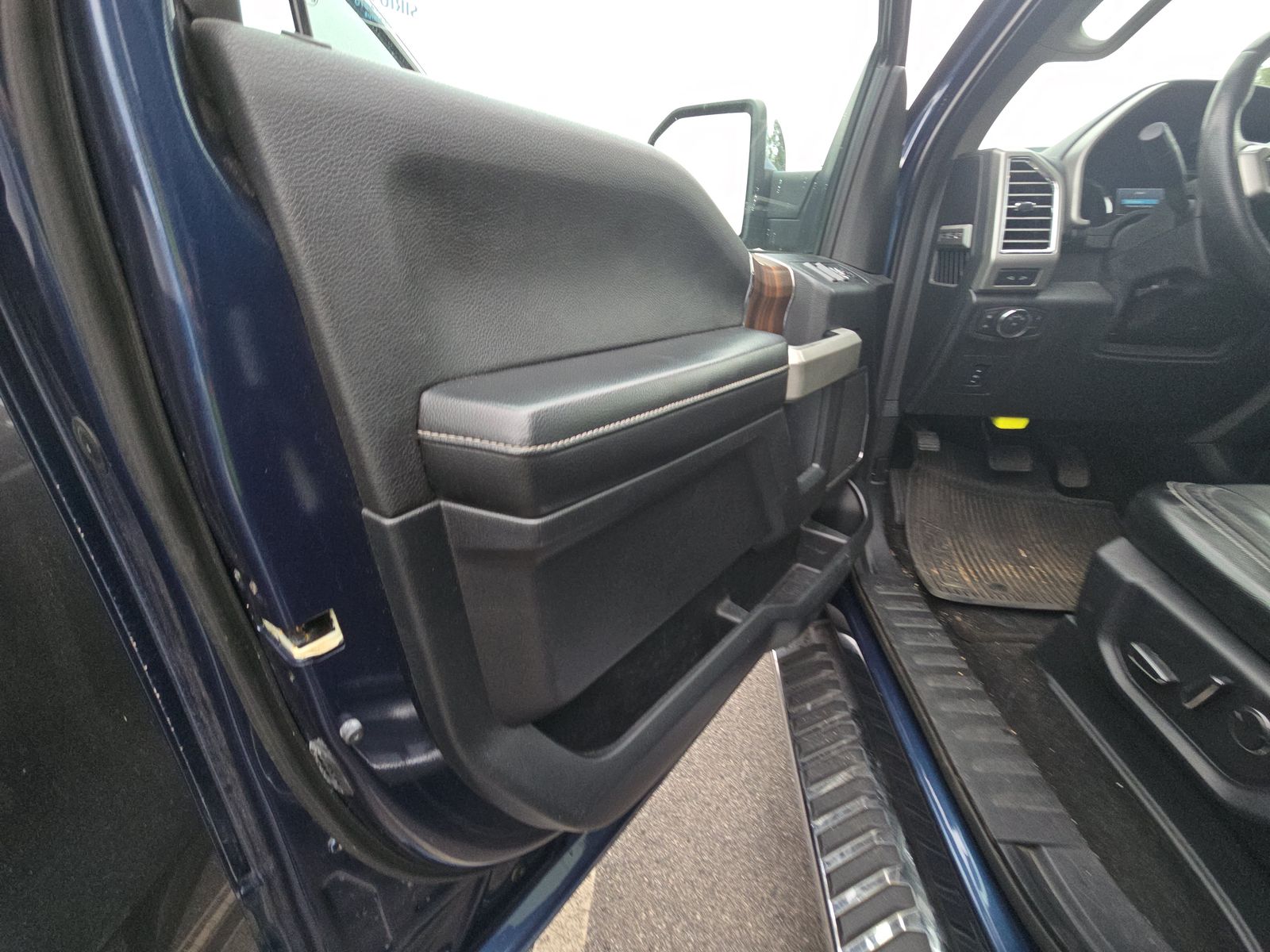 2015 Ford F-150 Lariat AWD