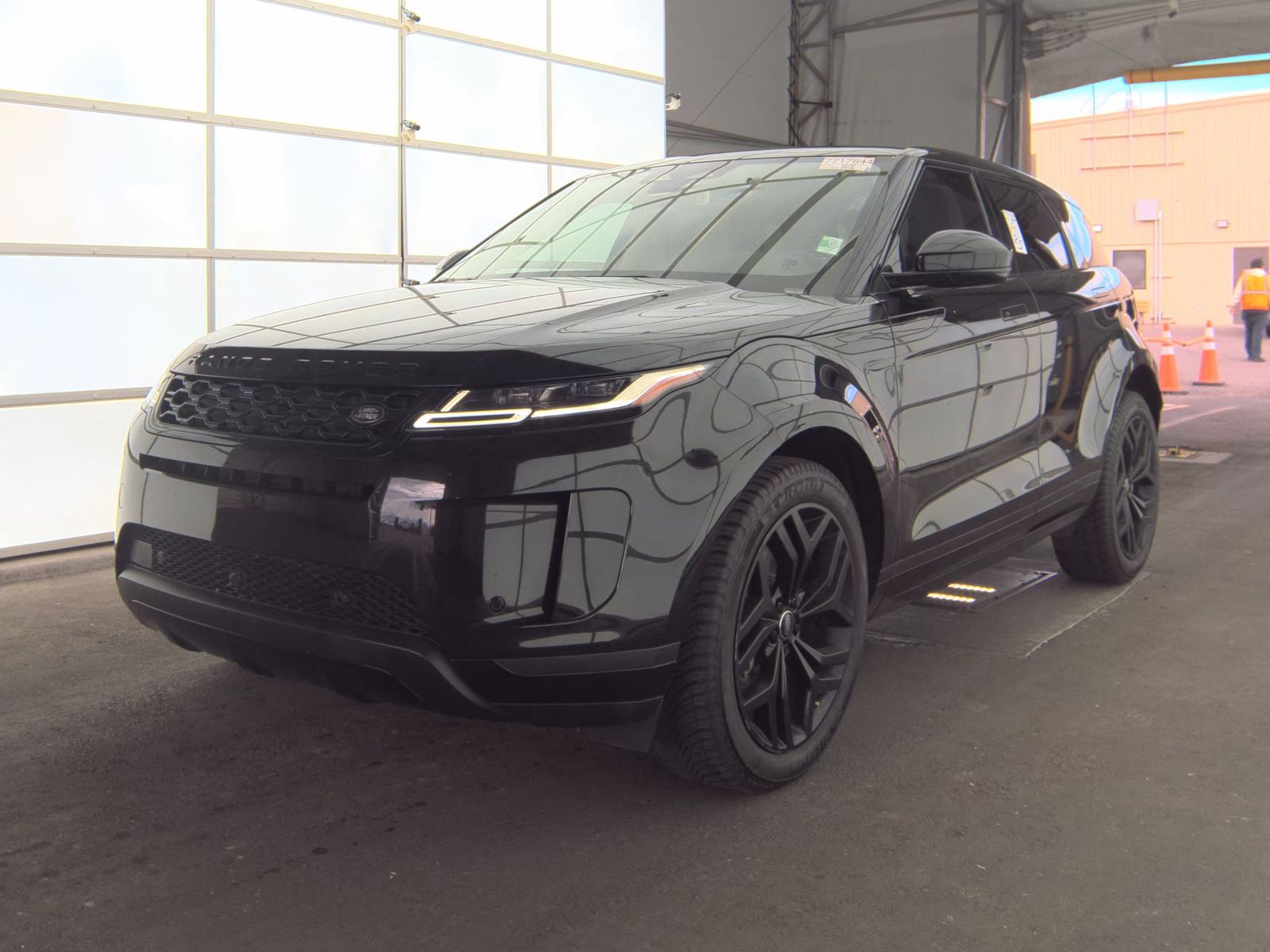 2022 Land Rover Range Rover Evoque SE AWD