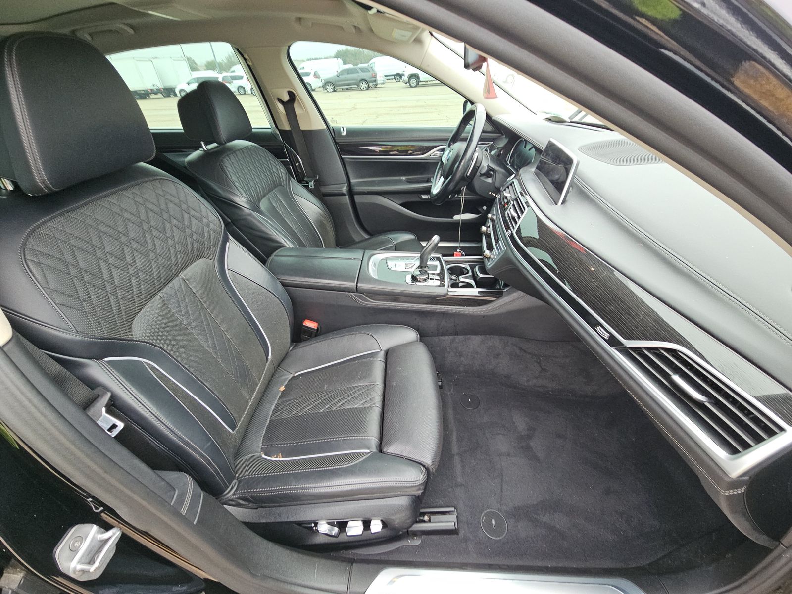 2018 BMW 7 Series 750i xDrive AWD