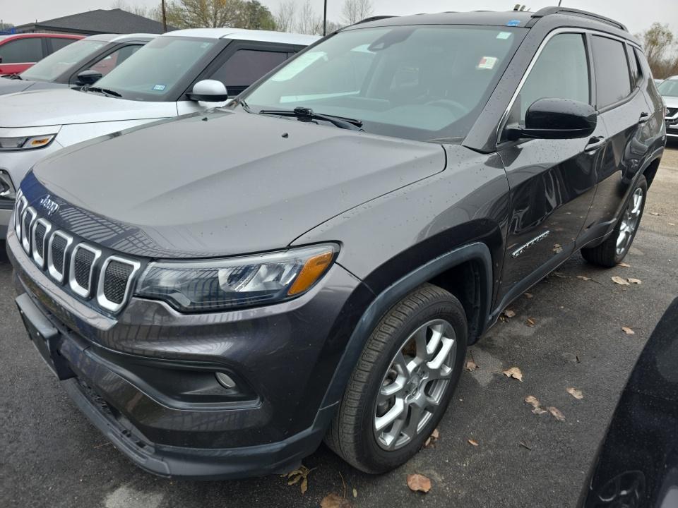 2022 Jeep Compass Latitude Lux AWD