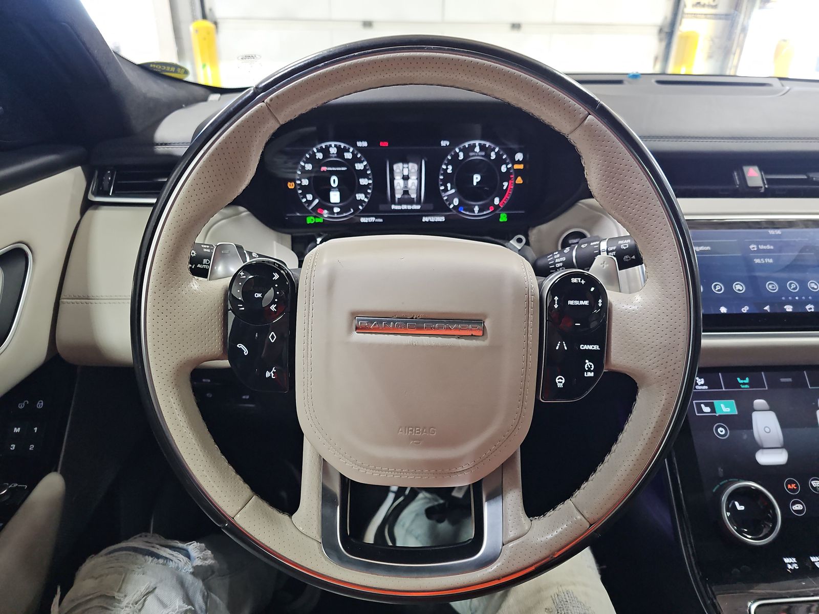 2018 Land Rover Range Rover Velar R-Dynamic HSE AWD