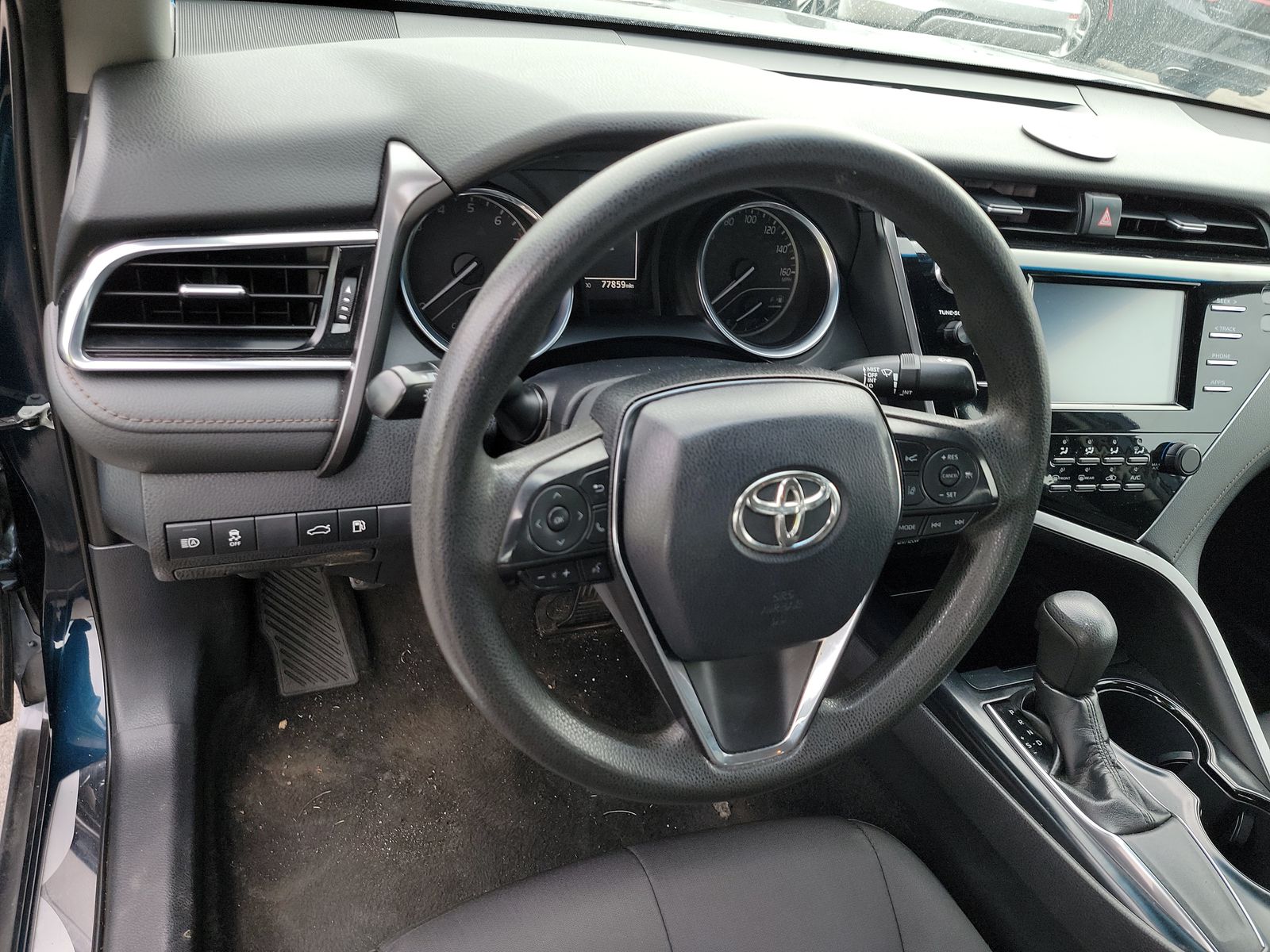 2018 Toyota Camry LE FWD