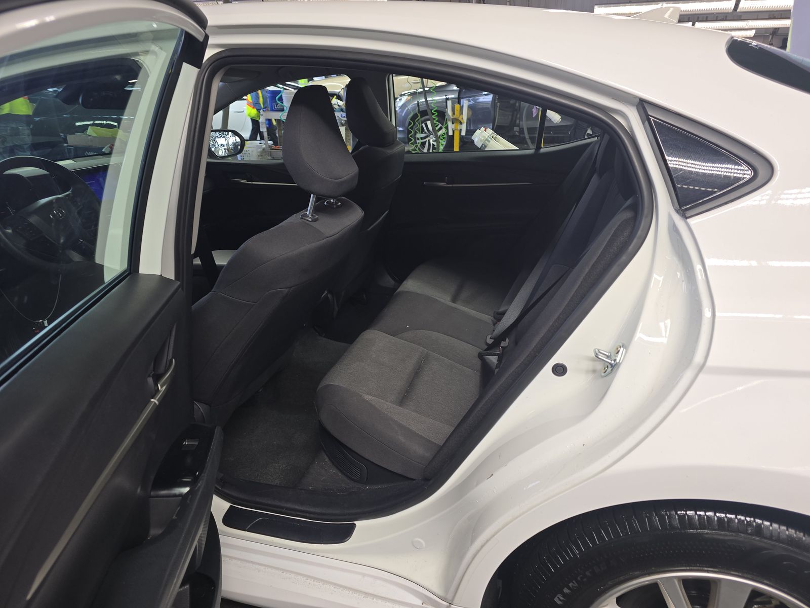 2025 Toyota Camry LE FWD