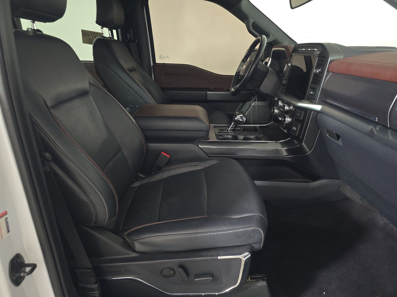 2023 Ford F-150 Lariat AWD