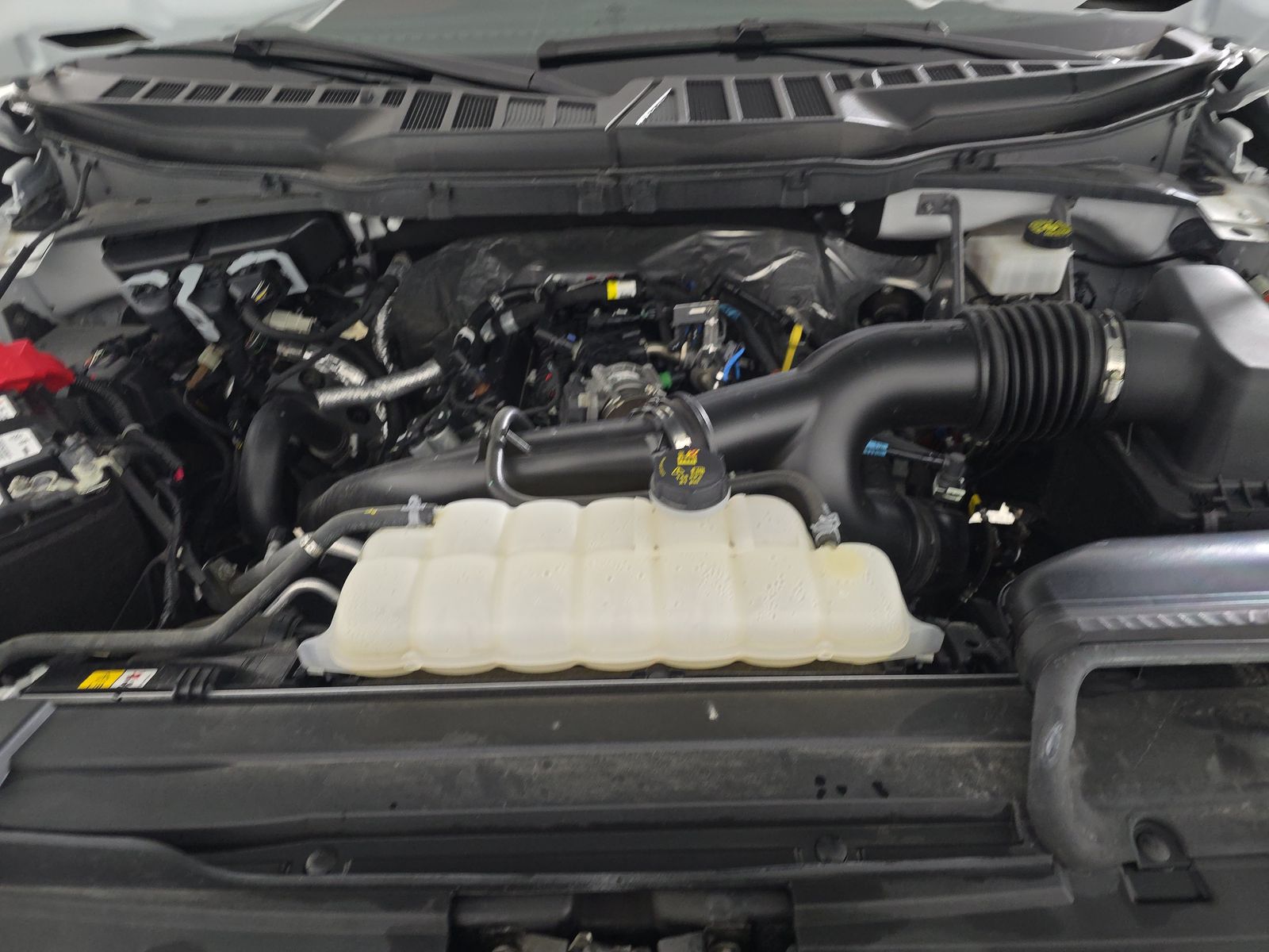 2023 Ford F-150 Lariat AWD