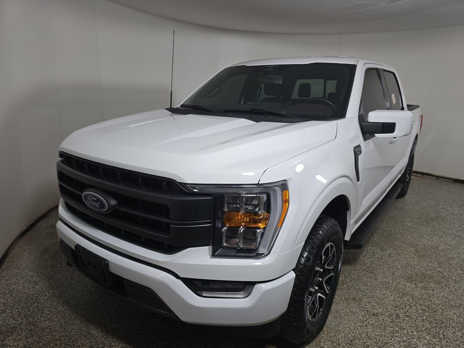 2023 Ford F-150 Lariat AWD