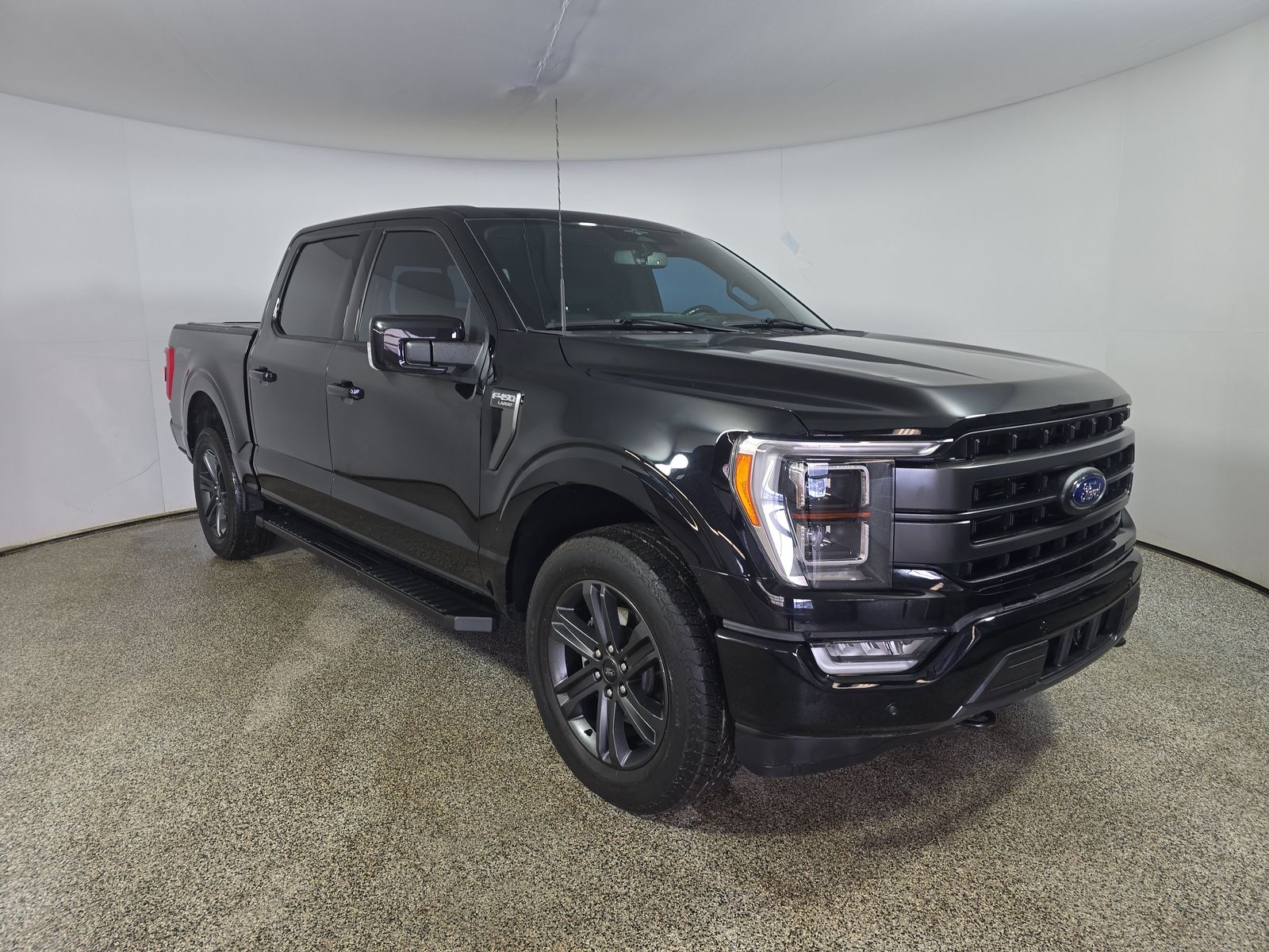 2023 Ford F-150 Lariat AWD