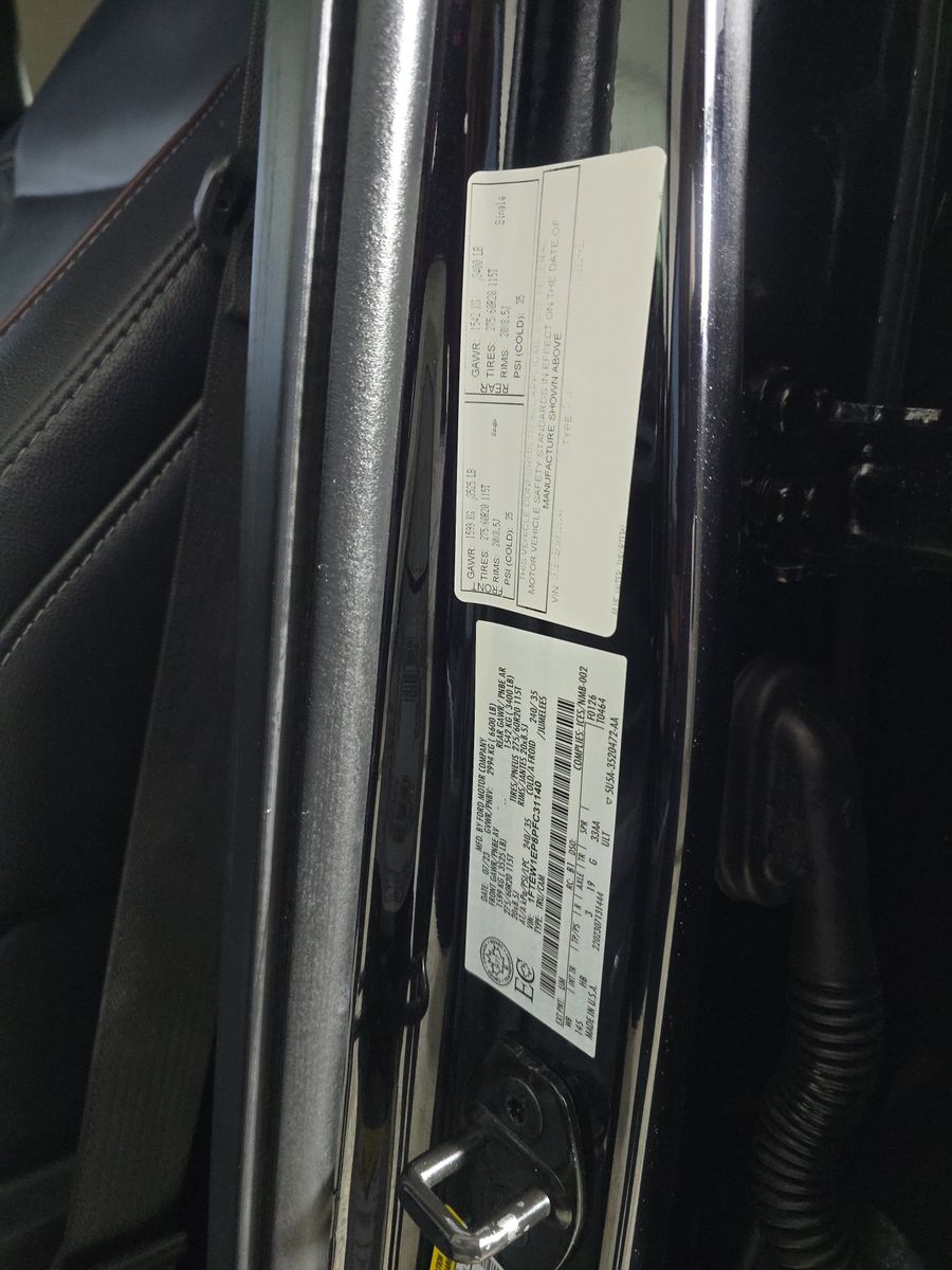 2023 Ford F-150 Lariat AWD