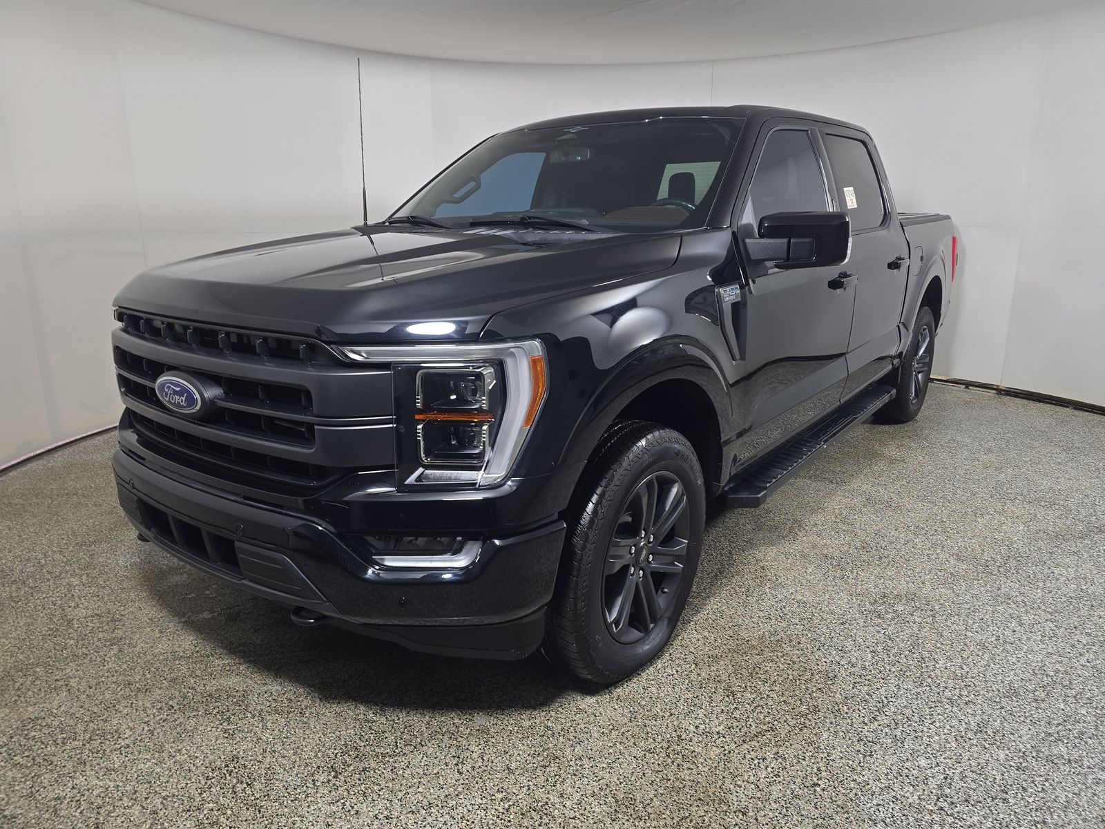 2023 Ford F-150 Lariat AWD
