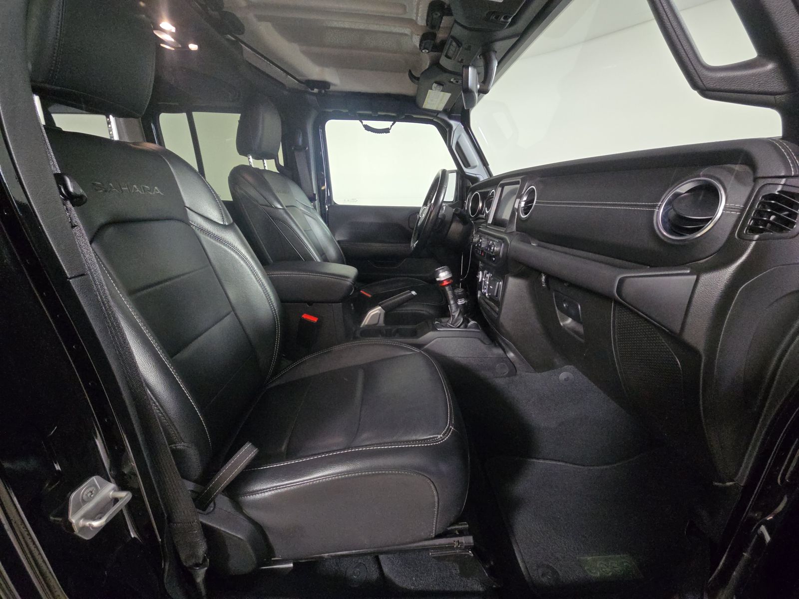 2022 Jeep Wrangler Unlimited Sahara AWD