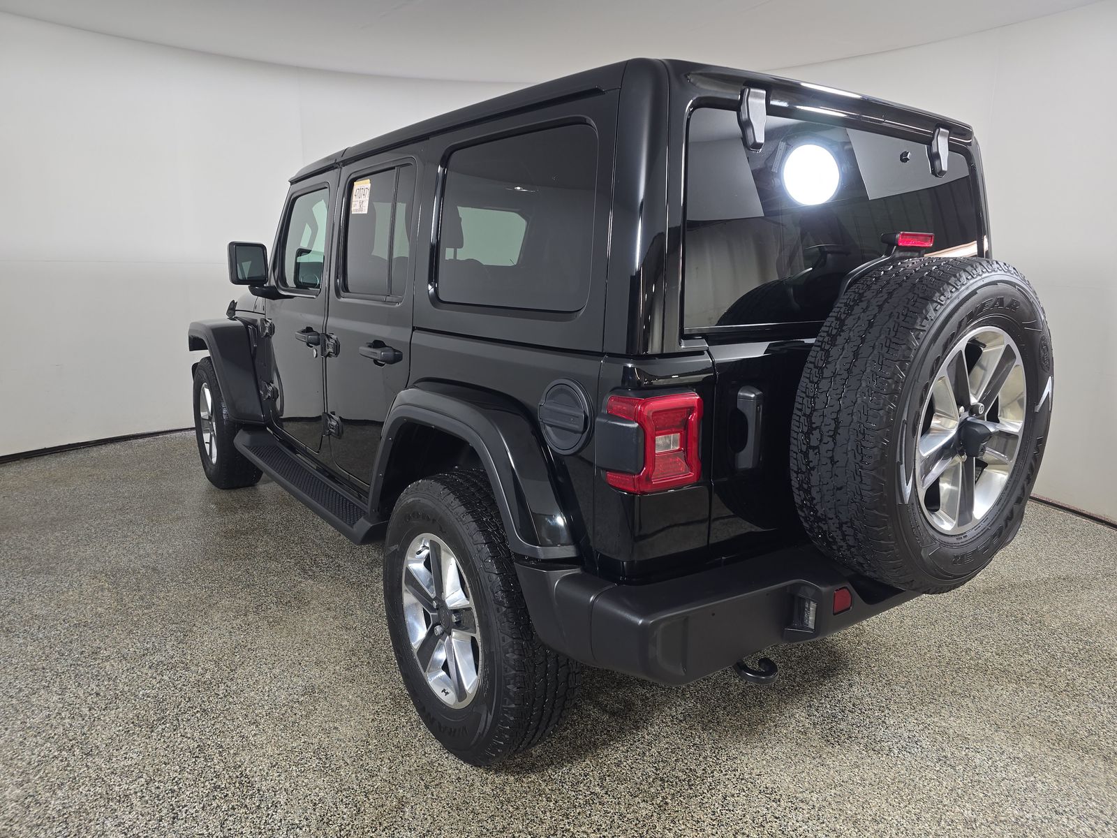 2022 Jeep Wrangler Unlimited Sahara AWD