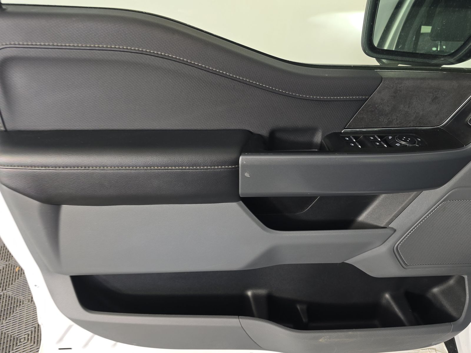 2024 Ford F-150 XLT AWD