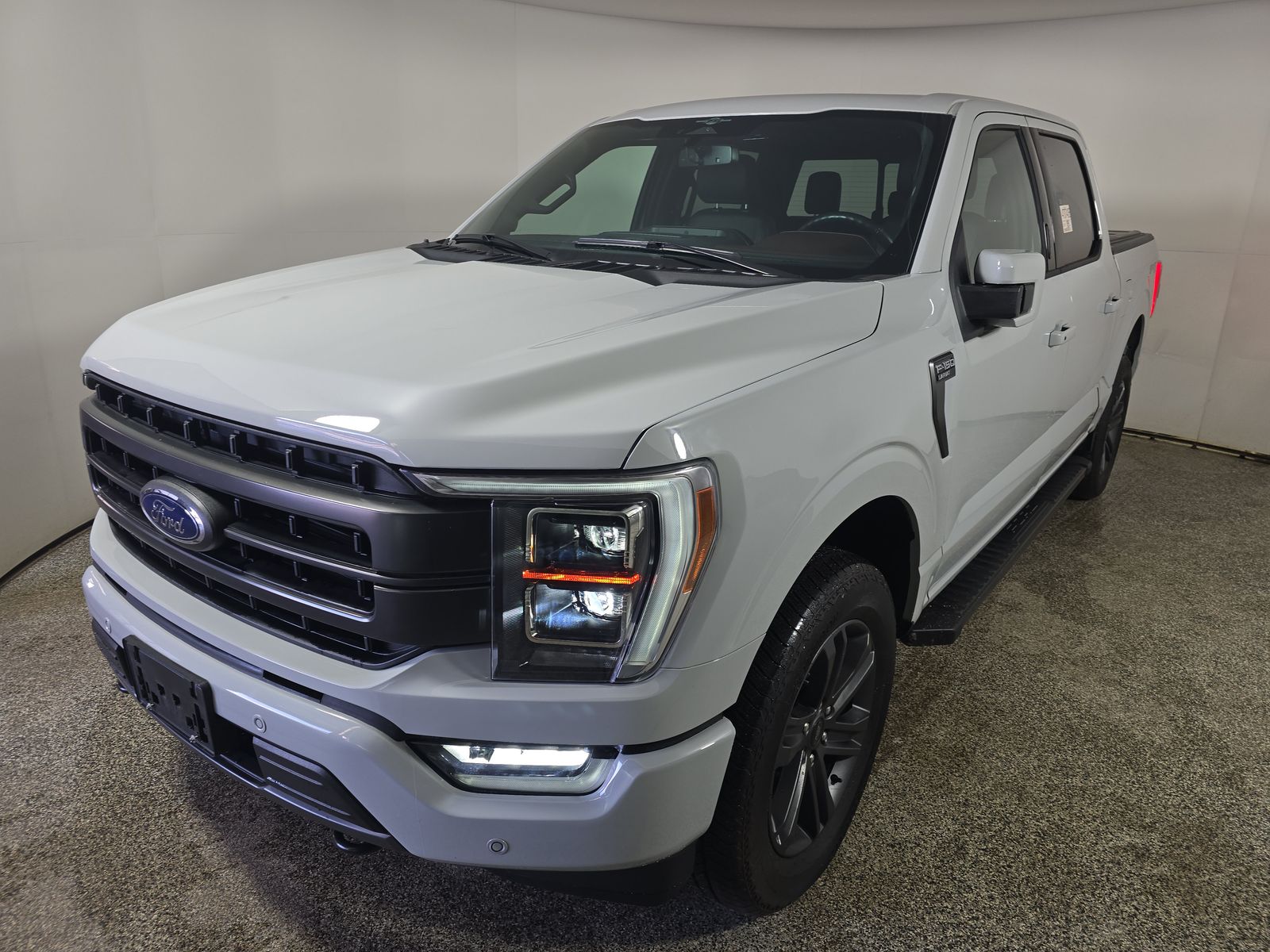 2023 Ford F-150 Lariat AWD