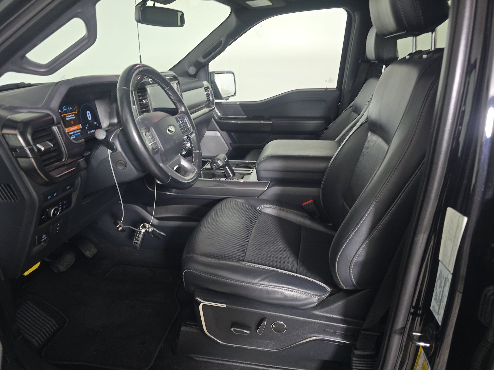 2023 Ford F-150 Lariat AWD