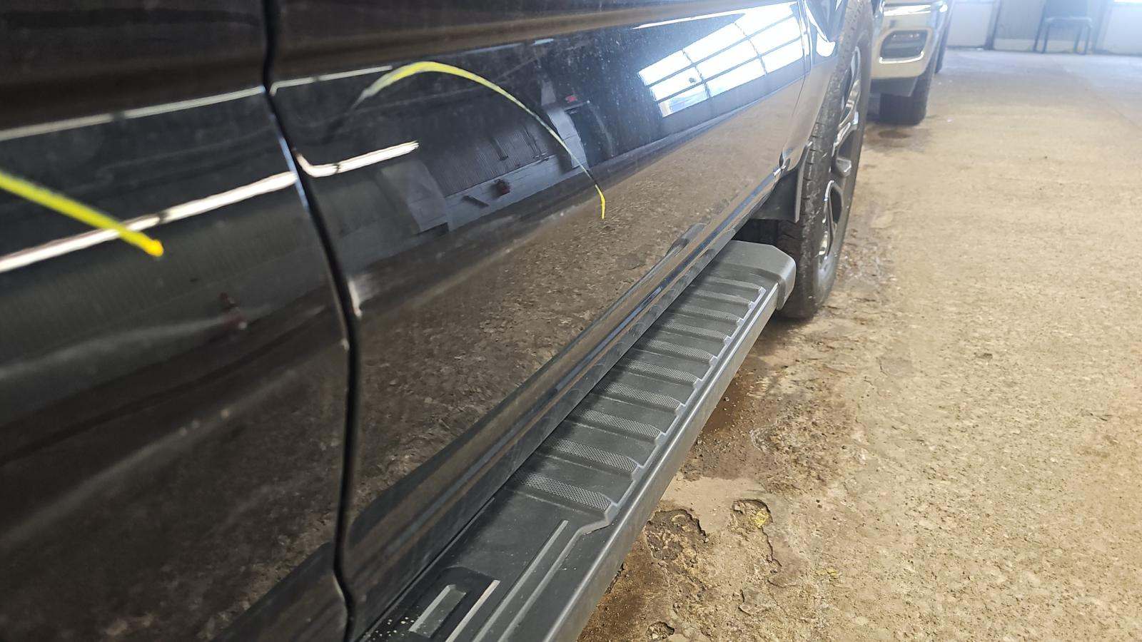 2023 Ford F-150 Lariat AWD