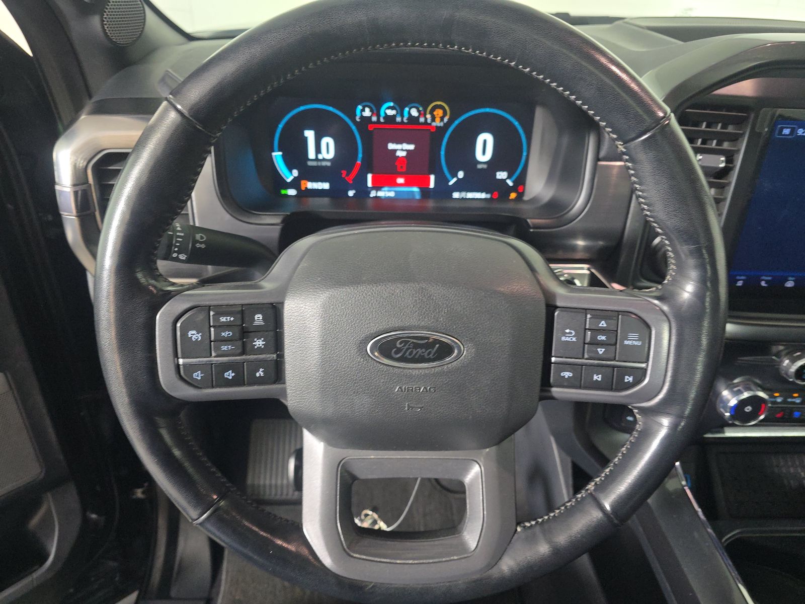 2023 Ford F-150 Lariat AWD