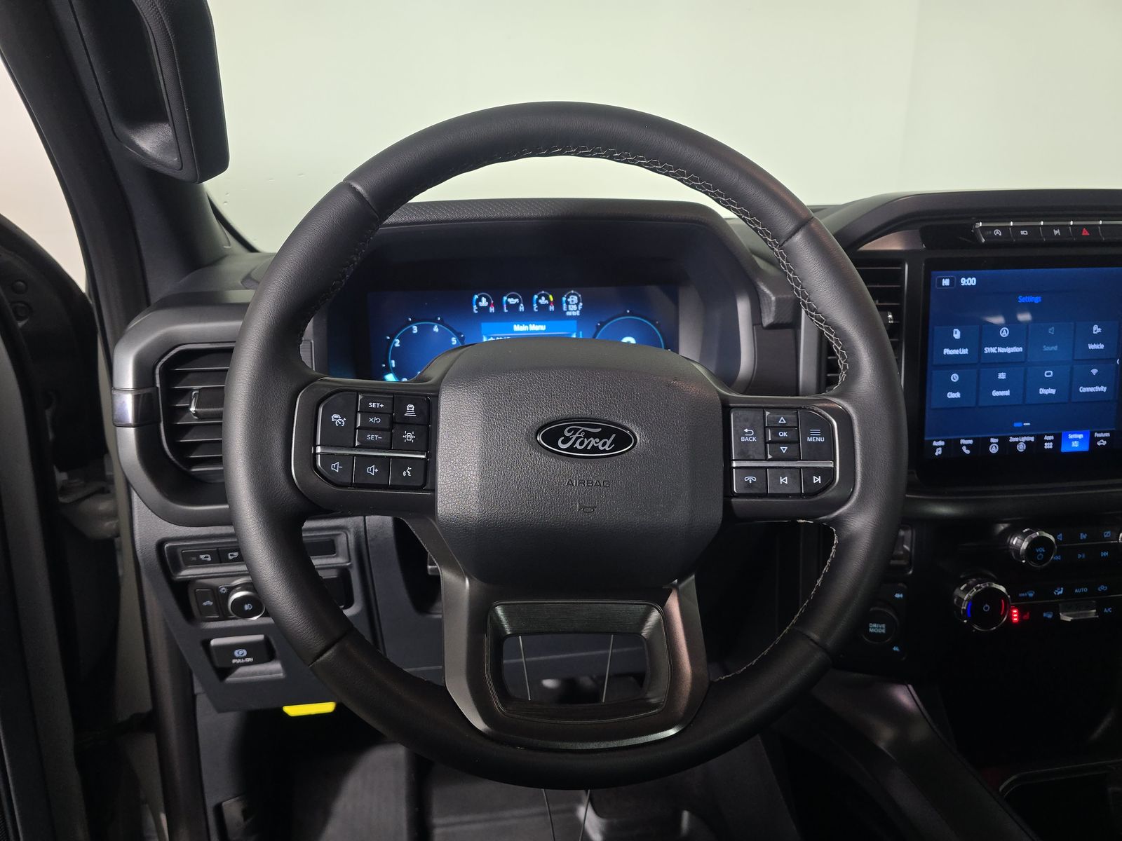 2024 Ford F-150 XLT AWD