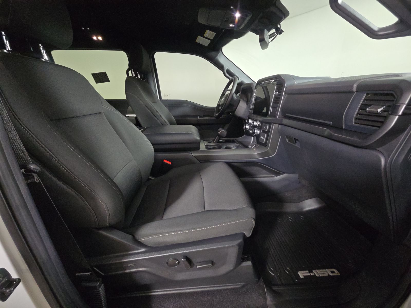 2024 Ford F-150 XLT AWD