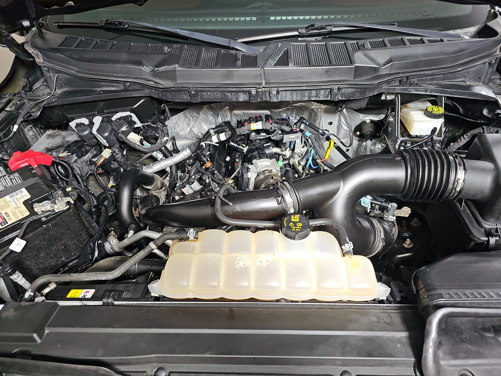 2022 Ford F-150 Lariat AWD