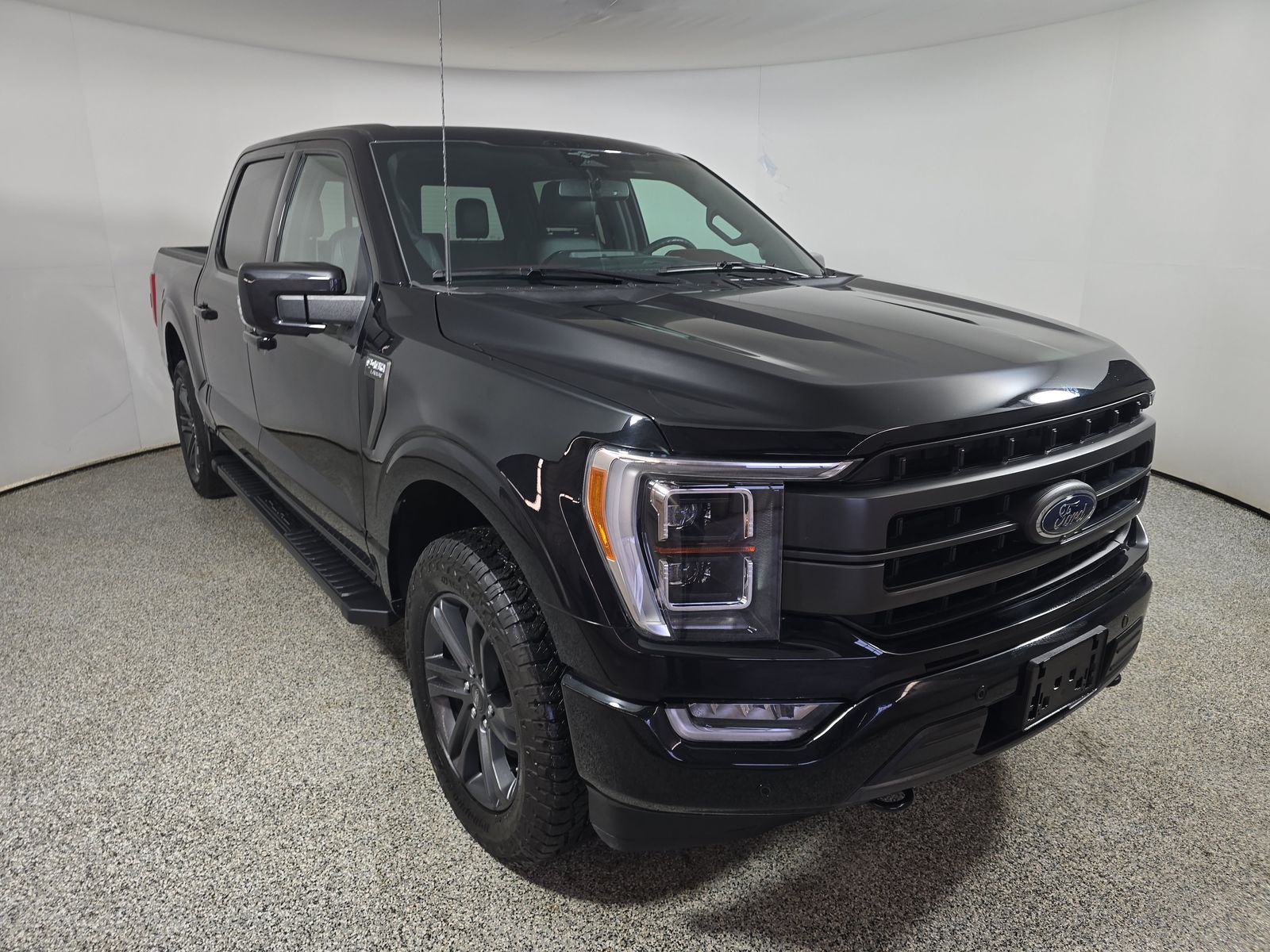 2023 Ford F-150 Lariat AWD
