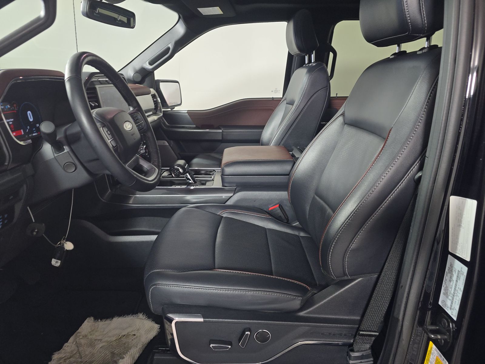2023 Ford F-150 Lariat AWD