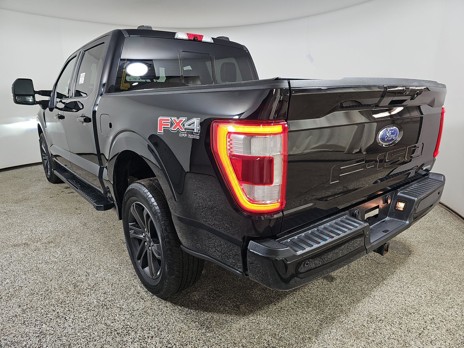 2022 Ford F-150 Lariat AWD