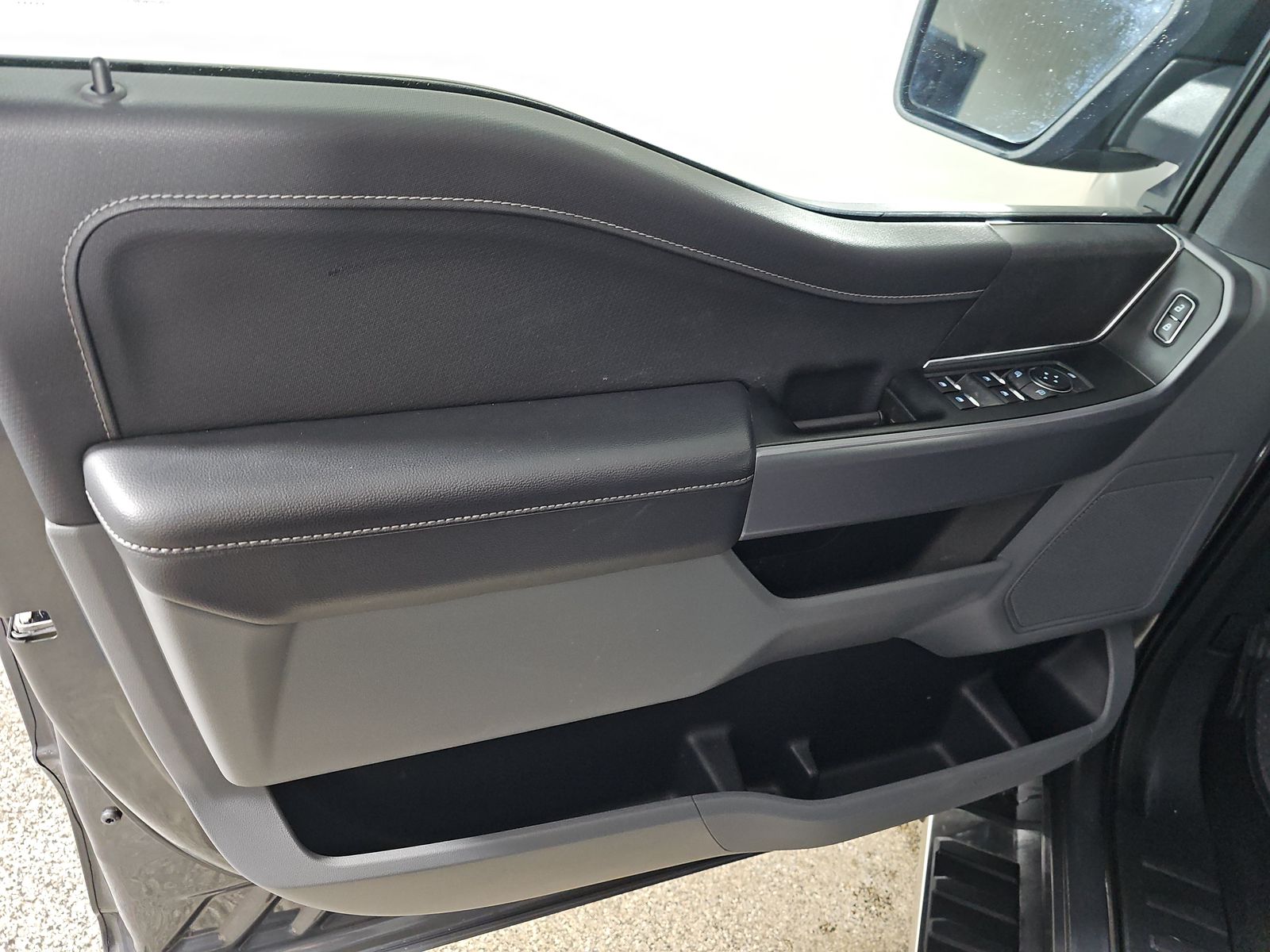 2025 Ford F-150 XLT AWD