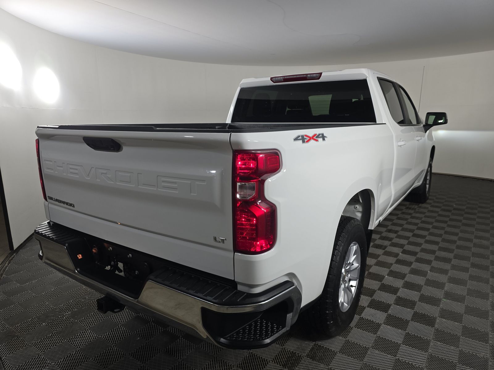 2025 Chevrolet Silverado 1500 LT AWD