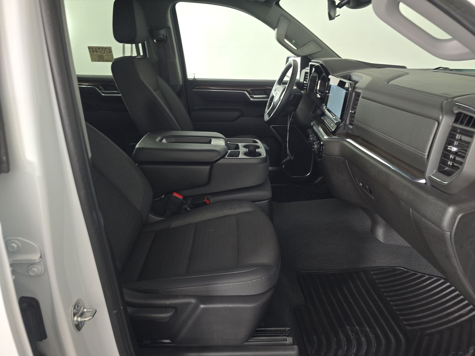 2025 Chevrolet Silverado 1500 LT AWD