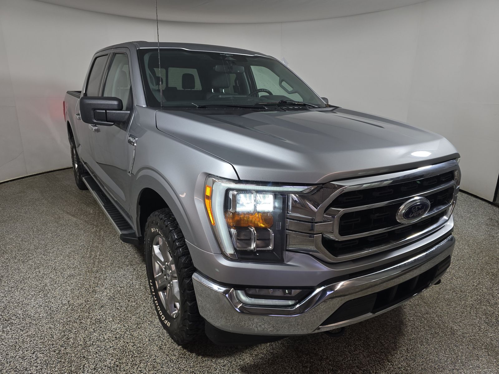 2023 Ford F-150 XLT AWD
